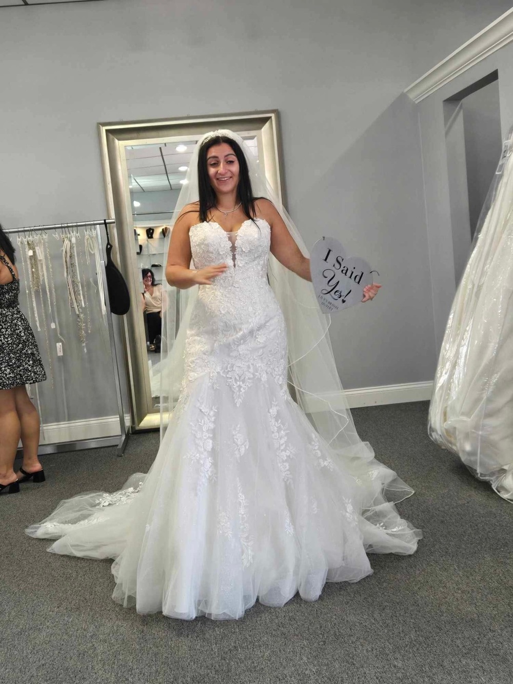 Wedding dress- sparky, mermaid, lace appliqué,tule.